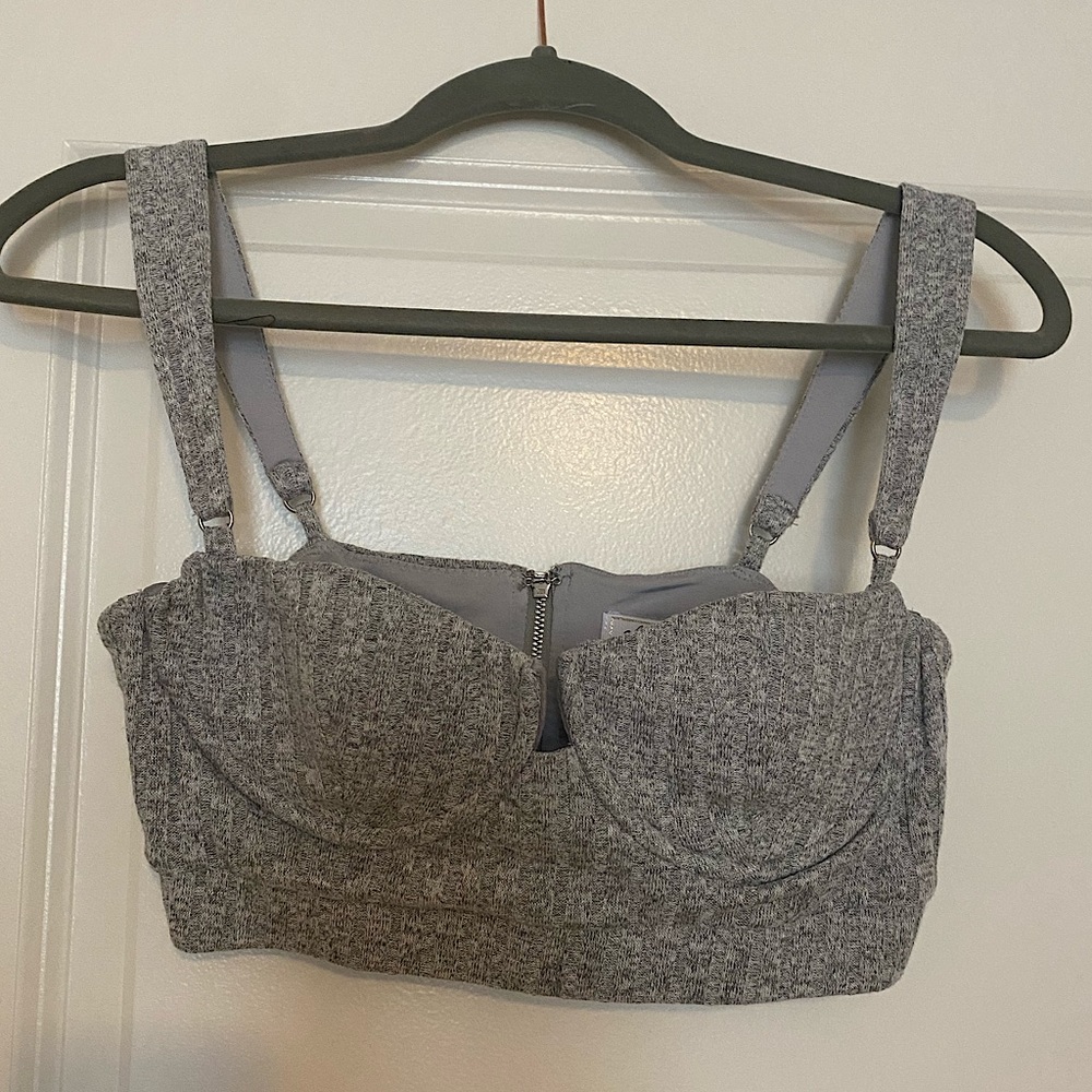 Oh Polly gray knit crop top